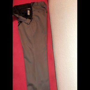 Express NonIron Photographer Pant (29”/32”) (Grey)